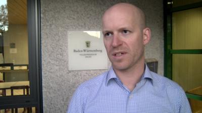 POLIZEIINTERVIEW! Kirchberg an der Murr-Fruehmesshof: Feuerwehrmann festgenommen - Grosse Lagerhalle brennt nieder