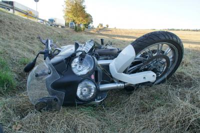 Maulbronn: folgenschwerer Auffahrunfall fordert eine schwer Verletzte Person