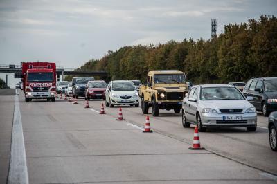 Koengen: Auffahrunfall auf der A8