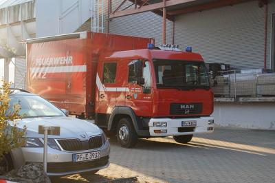 Sternenfels: eine giftige Chemische Reaktion in einem Industriebetrieb in Sternenfels - 15 Verletzte Personen