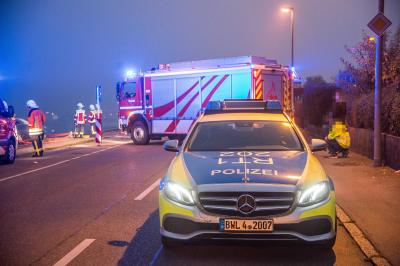 Ostfildern-Parksiedlung: Pkw droht abzustuerzen â€“ Betrunkener von Polizei aus dem Auto geholt