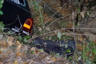 Koenigsbach-Stein: schwerer Verkehrsunfall auf der L611 fordert einen mittelschwer Verletzte Person