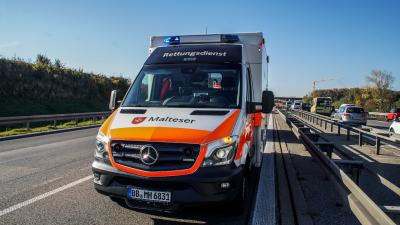 Boeblingen/Sindelfingen: PKW brennt nach Unfall voellig aus