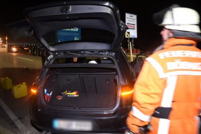 Boebingen: Grosse Suchaktion nach Unfallfahrer auf der B29 nach LKW-Crash