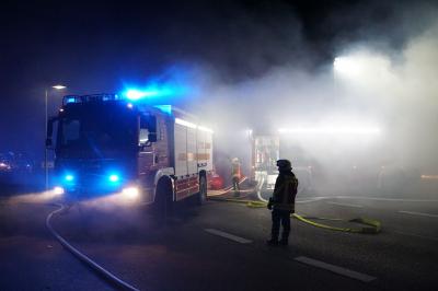 Bad Ditzenbach: Brand in holzverarbeitenden Betrieb - Hoher Sachschaden