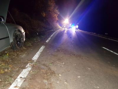 Straubenhardt: Verkehrsunfall im Begegnungsverkehr zweier Pkw fordert mehrere Verletzte