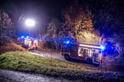 Remshalden-Geradstetten: Wieder Brandstiftung? Stall mit Tieren brannte lichterloh
