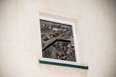 NACHTBILDER und LEICHENWAGEN! Esslingen-Zell: Toedlicher Wohnhausbrand