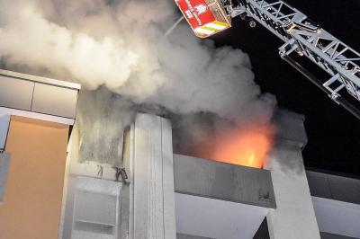 Boeblingen-Dagersheim: Wohnungsbrand im Hochhaus sorgt fuer Aufregung