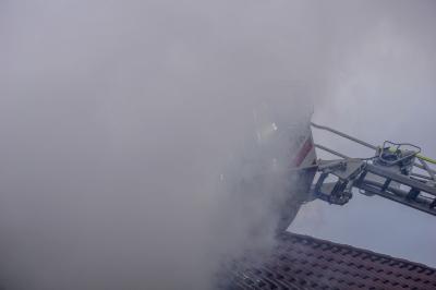 Nuertingen: Dachstuhlbrand fordert eine Verletzte Person