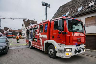 LE-Stetten: Brand in Mehrfamilienhaus - Tiere gerettet