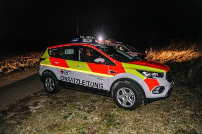 Weil der Stadt- Hausen: Vermeintlich 20 Verletzte bei einer Feier loesen Grosseinsatz fuer mehrere Landkreise aus