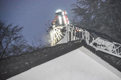 Boeblingen: Kaminbrand ruft die Feuerwehr auf den Plan