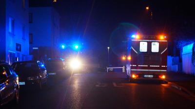 Waiblingen: Matratzenbrand in Mehrfamilienhaus