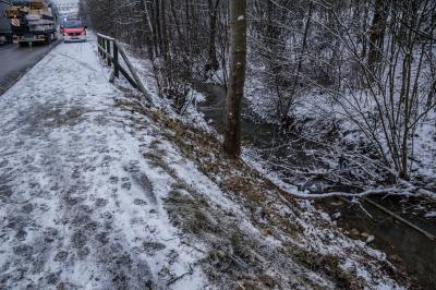 Rechberghausen: Viehtransporter mit Kuehen verunglueckt