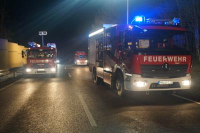 Schwaigern: schwerer Verkehrsunfall auf der B293 - mehrere Verletzte und eine verstorbene Person