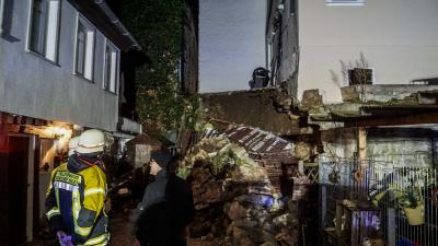 Grafenau-Doeffingen: Untergrund einer Terrasse abgerutscht -Bewohner wurden evakuiert 