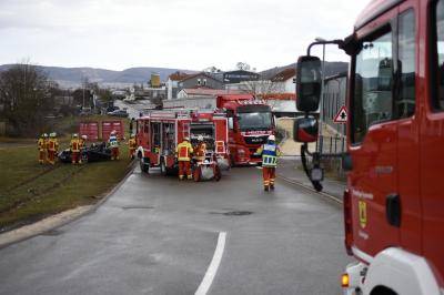 Essingen: Unfall mit toedlich verletztem Autofahrer