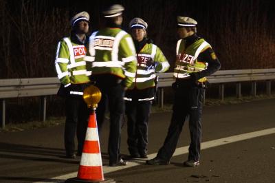 Mundelsheim: Toedlicher Verkehrsunfall auf der A81