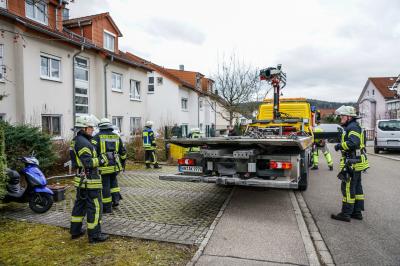 Schorndorf-Haubersbronn: Gas und Bremse verwechselt? Seniorin landet mit Pkw im Hauseingang