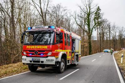 Winterbach-Manolzweiler: Umgestuerzte Baeume fordern die Feuerwehr