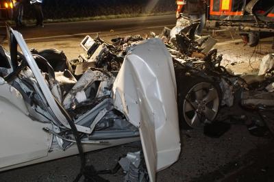 Knittlingen: toedlicher Verkehrsunfall auf der B35