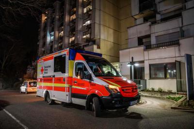 Esslingen-St. Bernhardt: Verletzter nach verbranntem Essen auf dem Herd