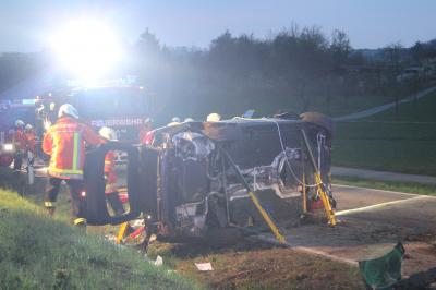 Kleinaspach: Alleinbeteiligt von Fahrbahn abgekommen - schwer verletzt
