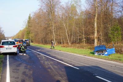 Baltmannsweiler: Auffahrunfall fordert drei Verletzte