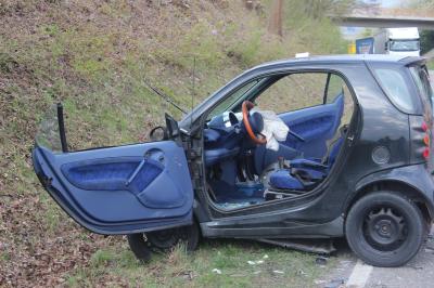 Gemmrigheim: Frontalzusammenstoss, 1 Schwerverletzter