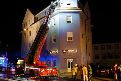Reutlingen: Brand in Mehrfamilienhaus fordert einen Toten und zwei Verletzte