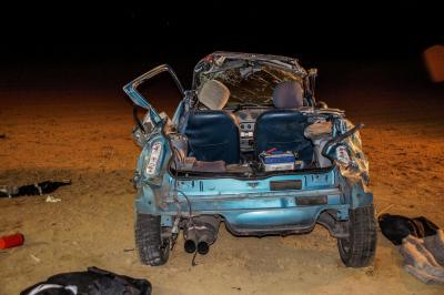 Ditzingen: PKW ueberschlaegt schich nach Ueberholmanoever - mehrere Verletzte