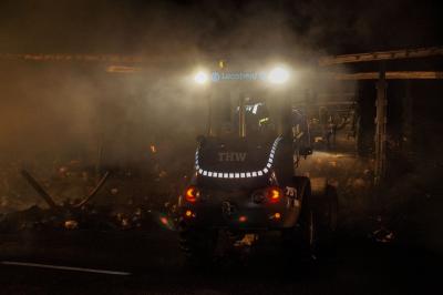 Rutesheim: Stundenlange Vollsperrung der A8 nach LKW Brand