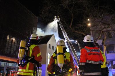 Aalen: Grossbrand in der Innenstadt - Einkaufszentrum in Vollbrand