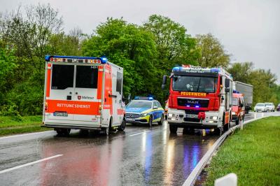 Reichenbach a.d. Fils: Unfall im Gegenverkehr fordert zwei Verletzte - Landstrasse gesperrt