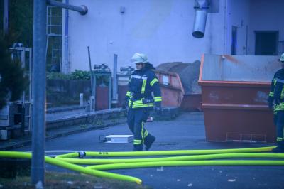 Lorch: Explosion in Klaeranlage - Turm einsturzgefaehrdet