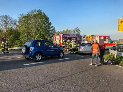 Gaeufelden: Vorfahrtsverletzungen fordert zwei verletzte Personen