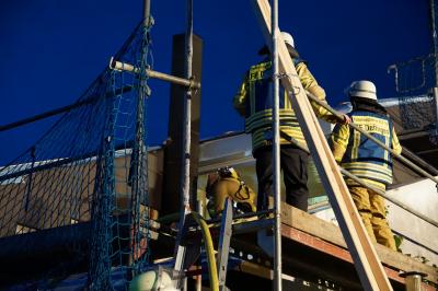 Dettingen: Kaminbrand nach Bauarbeiten am Dach