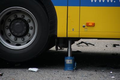 Stuttgart-Vaihingen: Motorradfahrer stirbt nach Kollision mit Linienbus 