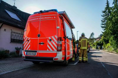 Esslingen: Brand bei Photovoltaik-Anlage sorgt fuer Feuerwehreinsatz