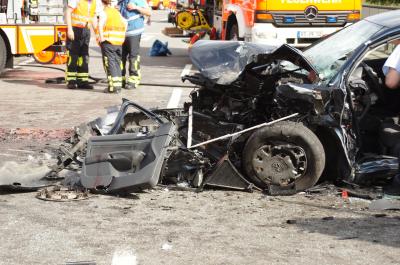 Pfullingen: Frontalzusammenstoss zwischen zwei Pkw