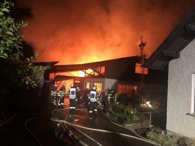 Marbach-Rielingshausen: Schreinerei im Vollbrand 