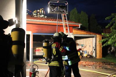 Hemmingen: Brand in Garagenanbau