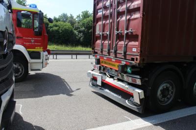 Freiberg a.N A81: Unfall mit 3 LKW 1 Verletzte Person 