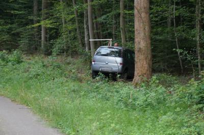 Dettenhausen: Frontalunfall zwischen zwei Pkw 