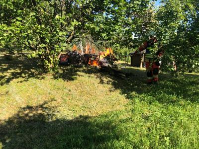 Auenwald: Brand einer Gartenhuette