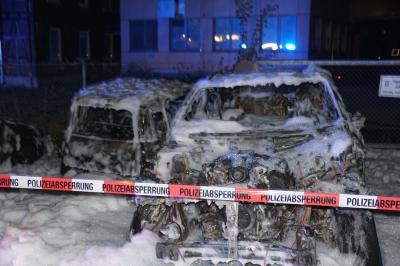 Goeppingen: Autos in Flammen