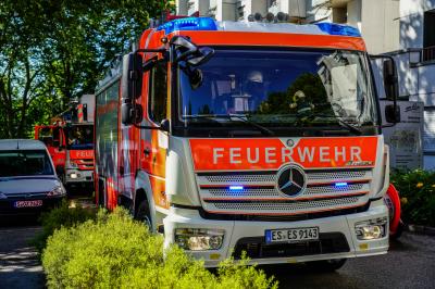 Esslingen-St. Bernhardt: Brand im betreuten Wohnen fordert eine Verletzte