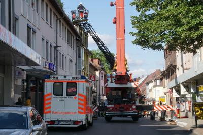 Pforzheim: Adipoese Person wird nach Medizinischem Notfall 