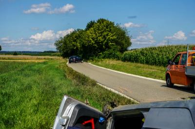 Koengen: Pkw ueberschlaegt sich - Fahrer betrunken